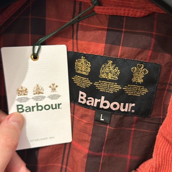 BRAND NEW BARBOUR COAT - Picture 4 of 4